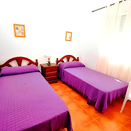 Noria Familias Y Parejas Gold Apartment *